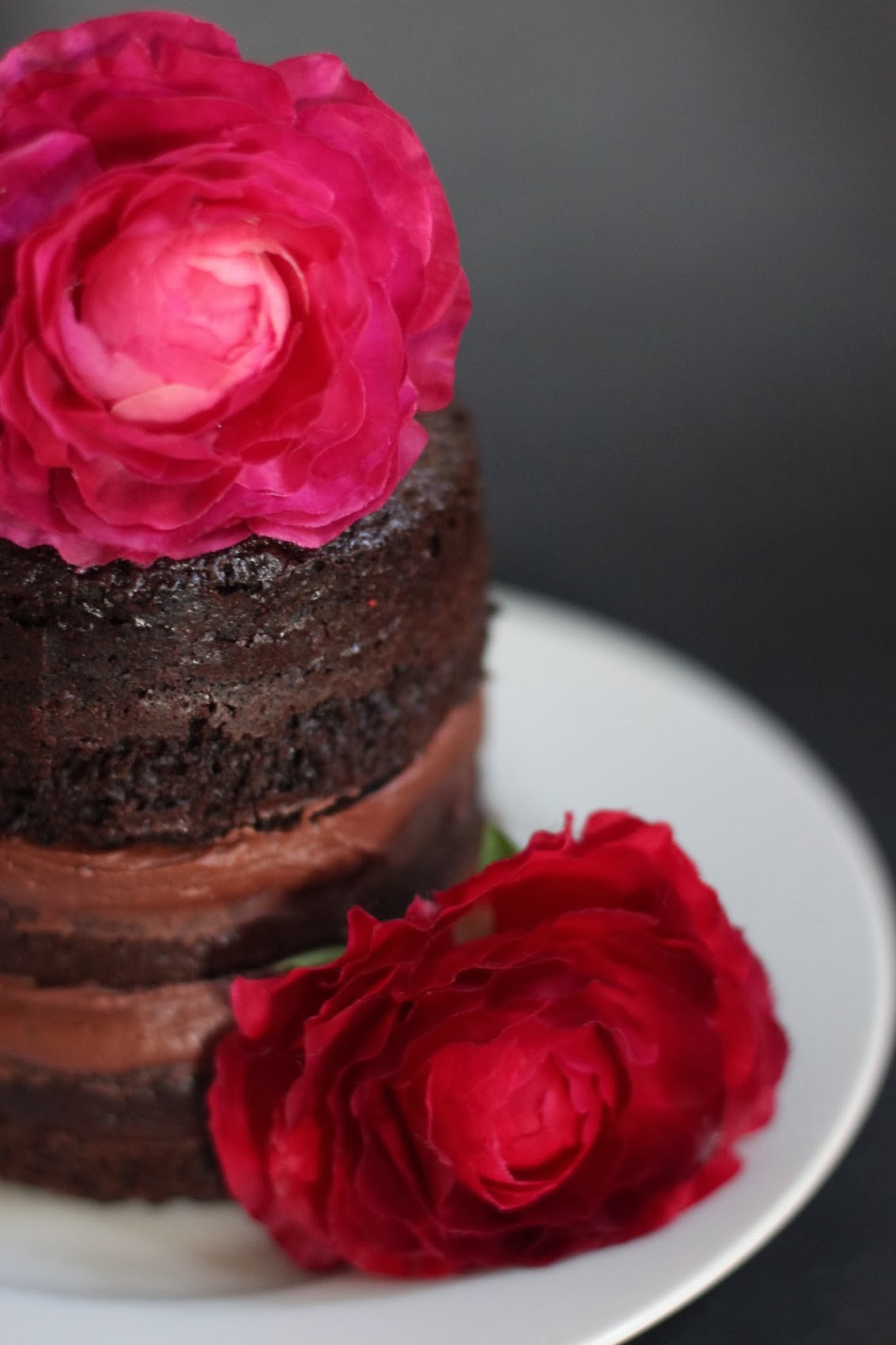Velvet Moss: Valentine's Day Mini Cakes