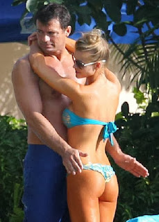 English: Joanna Krupa blue bikini Miami