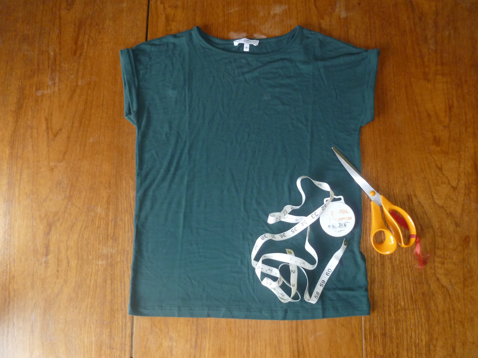 Silent Sweetheart. DIY TUTORIAL How to cut big arm holes