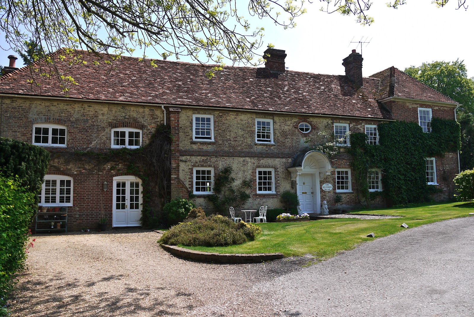 Walking in the country Hinton Ampner to Bramdean