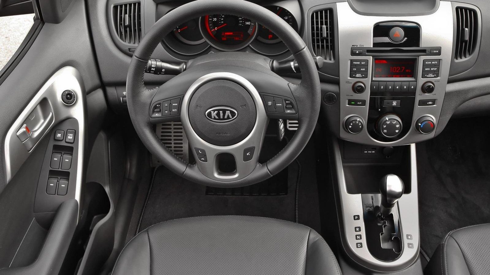 ezinecar Kia Forte (2012)