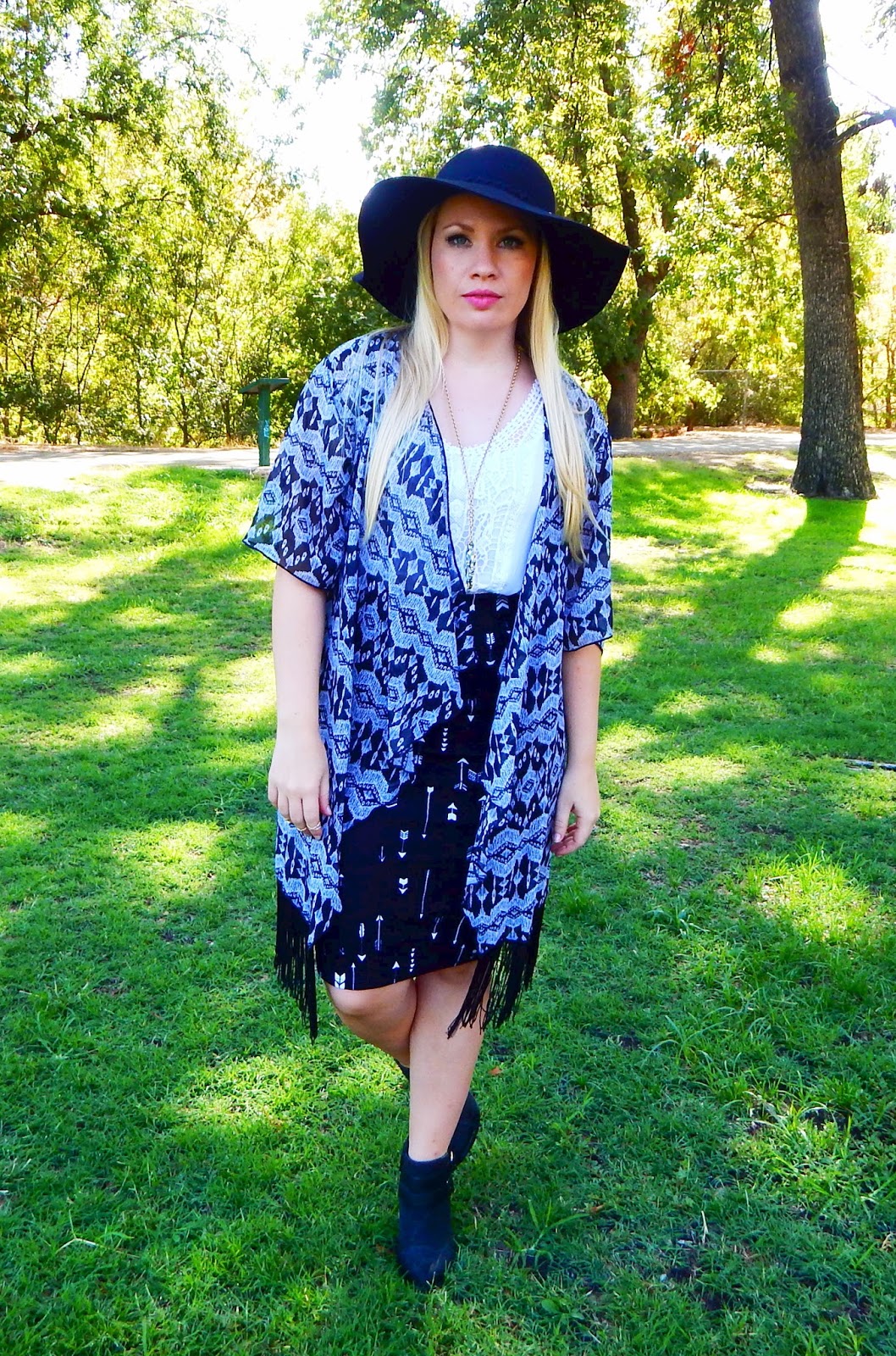 Black and White Boho Outfit