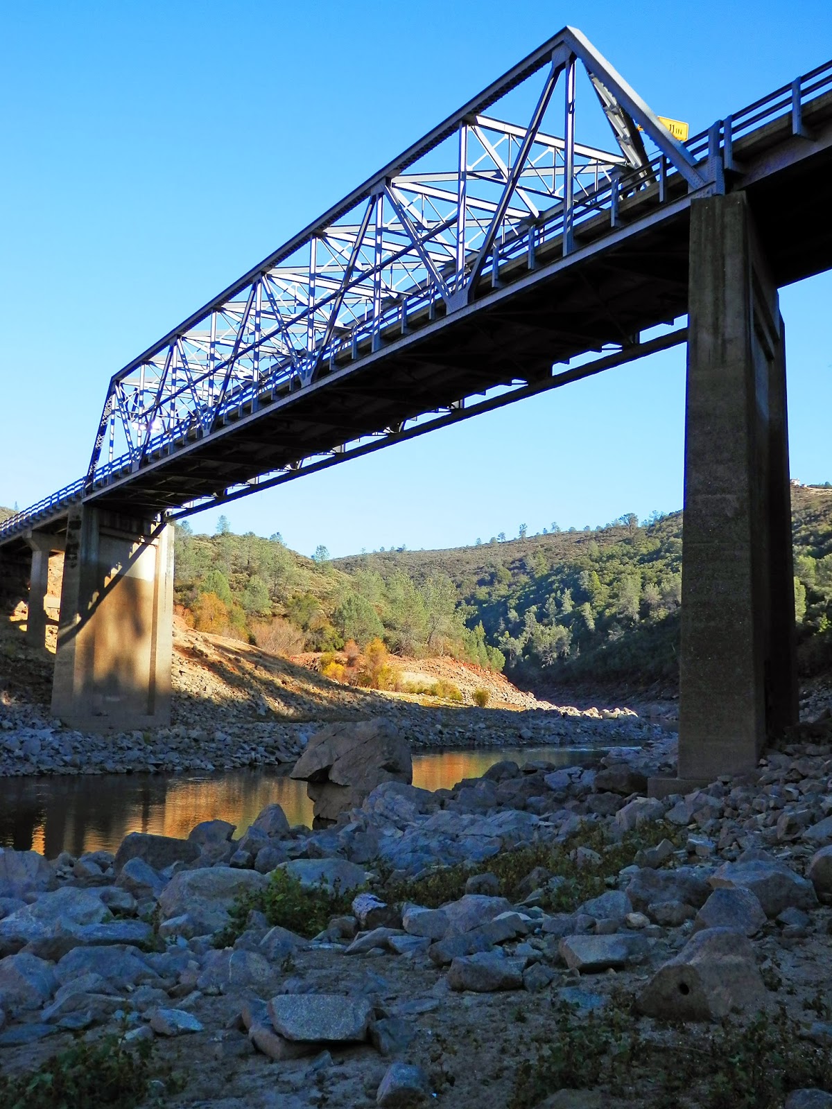 Paleo Mermaid HIKE Sweetwater Creek to Salmon Falls Bridge