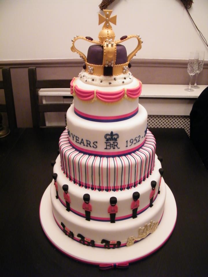 About Dunstable Cakes by Shelly Ideal Home Exhibition Winning Cake.