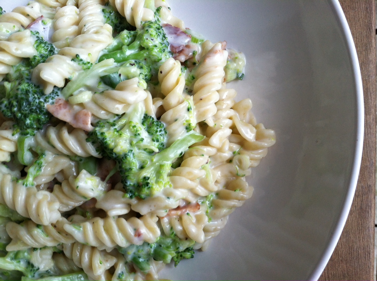 A Taste of Home Cooking Bacon and Broccoli Mac and Cheese