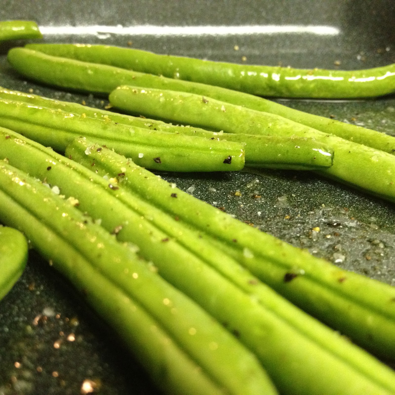 A Little Colorful Chaos Easy Baked Green Beans