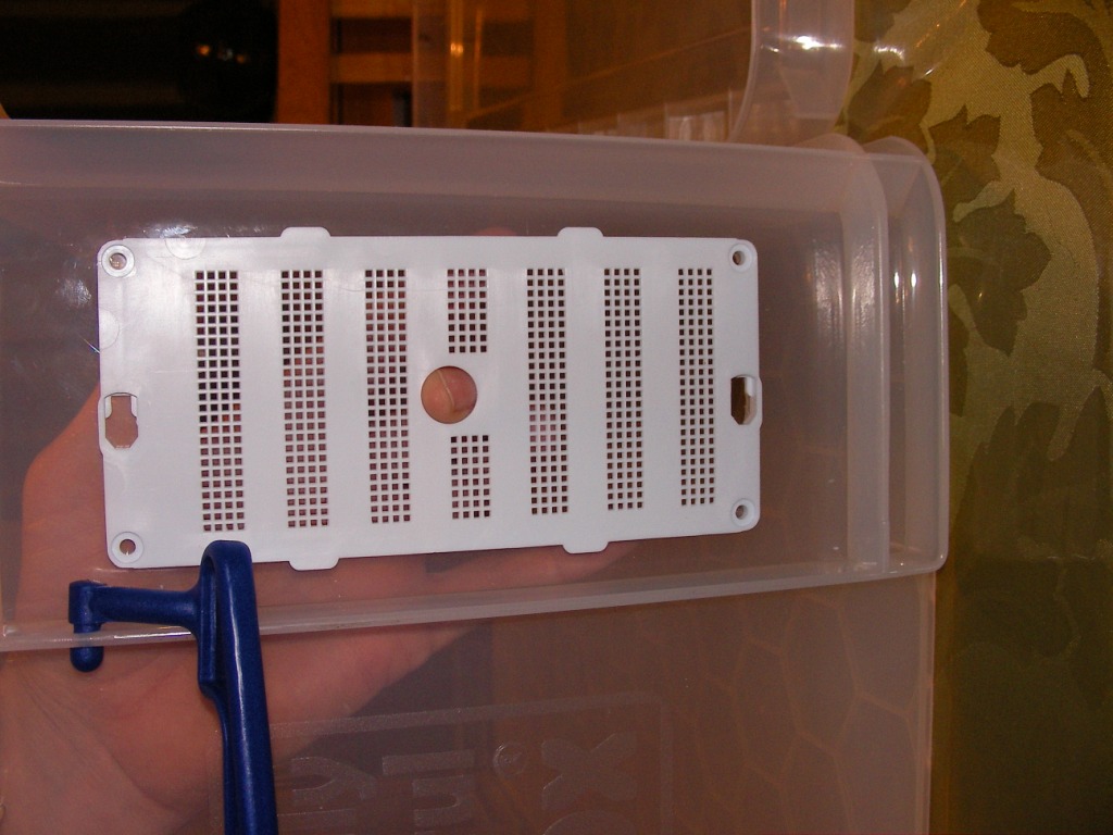 How to make a Biltong Box (Project) Making the biltong box.