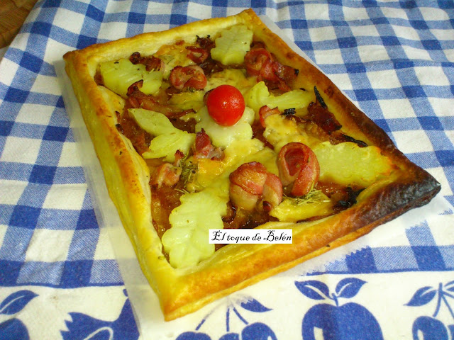 Pastel Salado Con Cebolla Caramelizada Y Queso Al Romero
