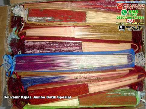 Souvenir Kipas Jumbo Batik Spesial Kain Batik Kalimantan Tengah