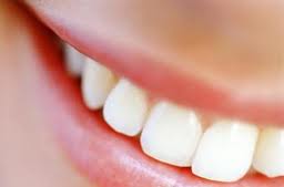 COSA SIGNIFICA SOGNARE DI ROMPERE I DENTI