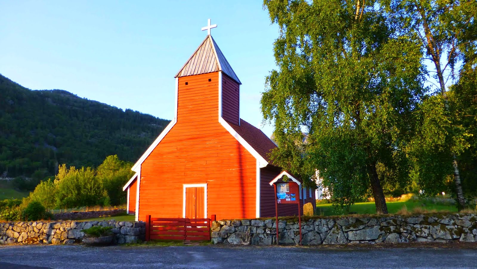 Église d'Ardal