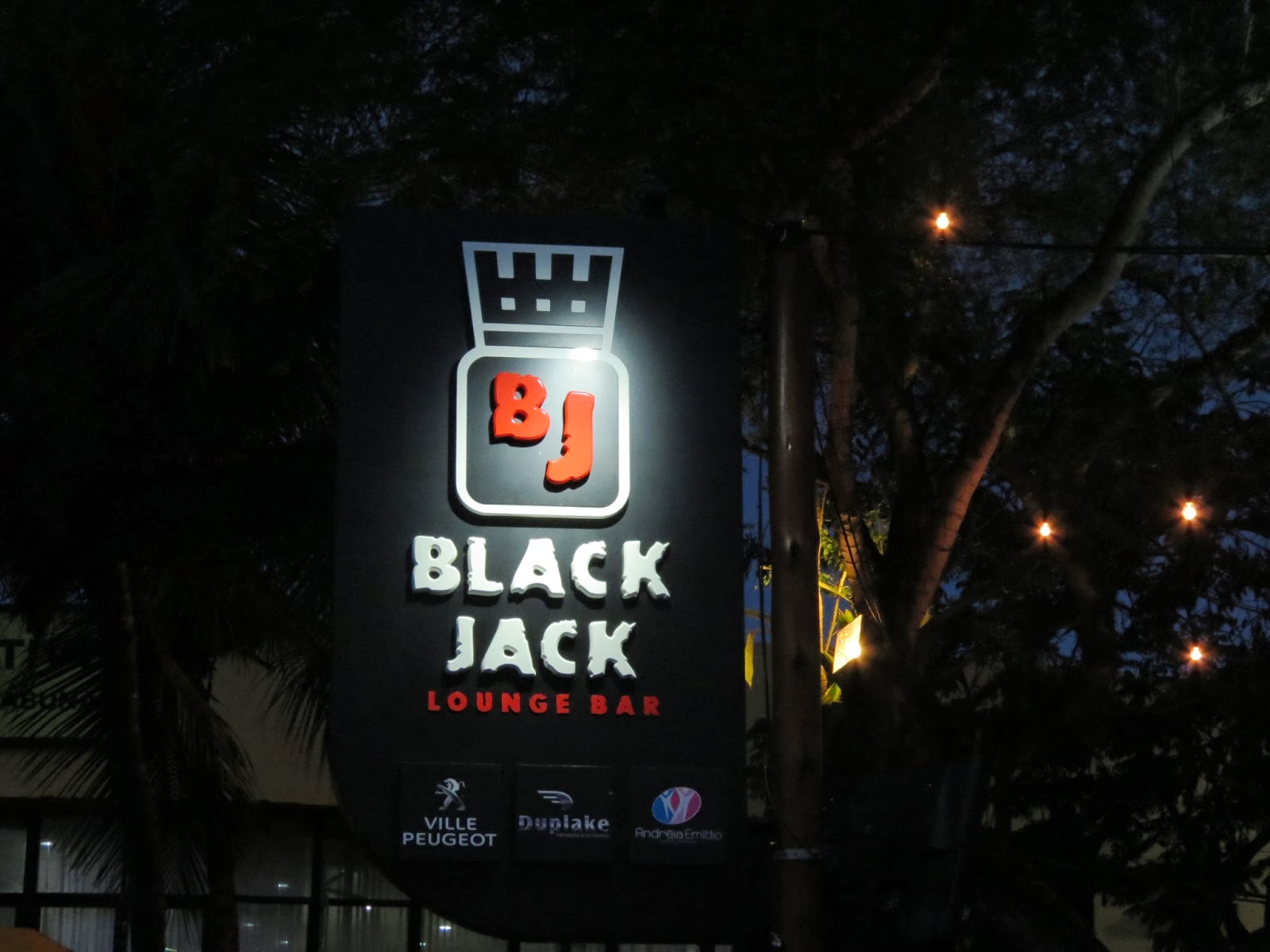 A VOZ E A VEZ DA JUVENTUDE BLACK JACK Lounge Bar A INAUGURAÇÃO