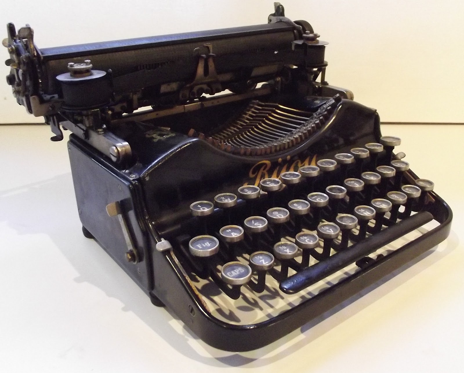 Portable Typewriter