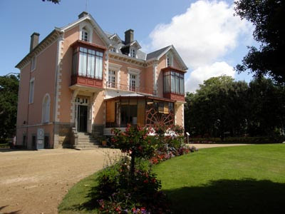 christian dior house