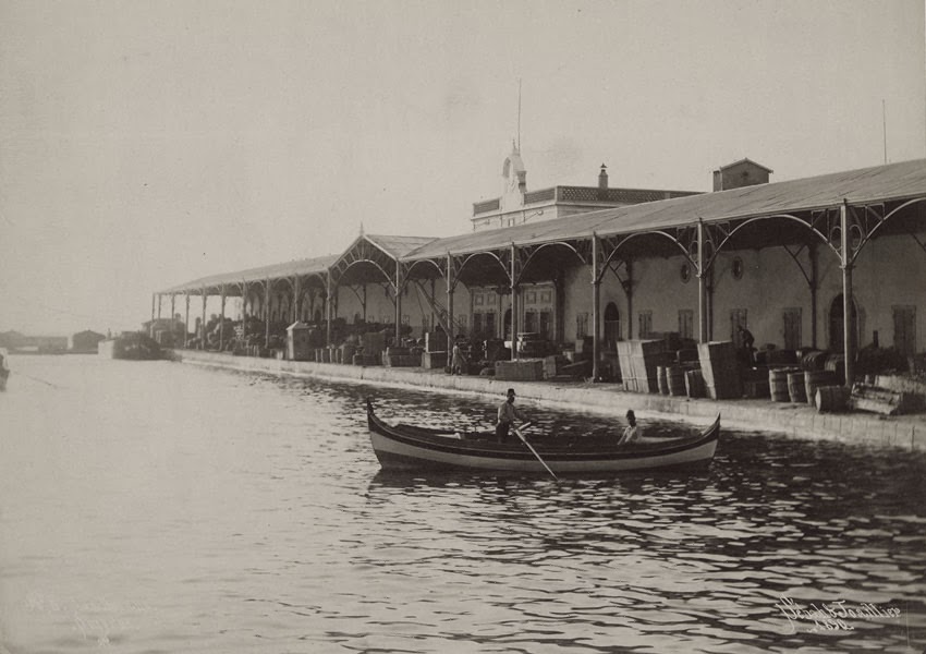 Konak Pier Eski Hali EZEL