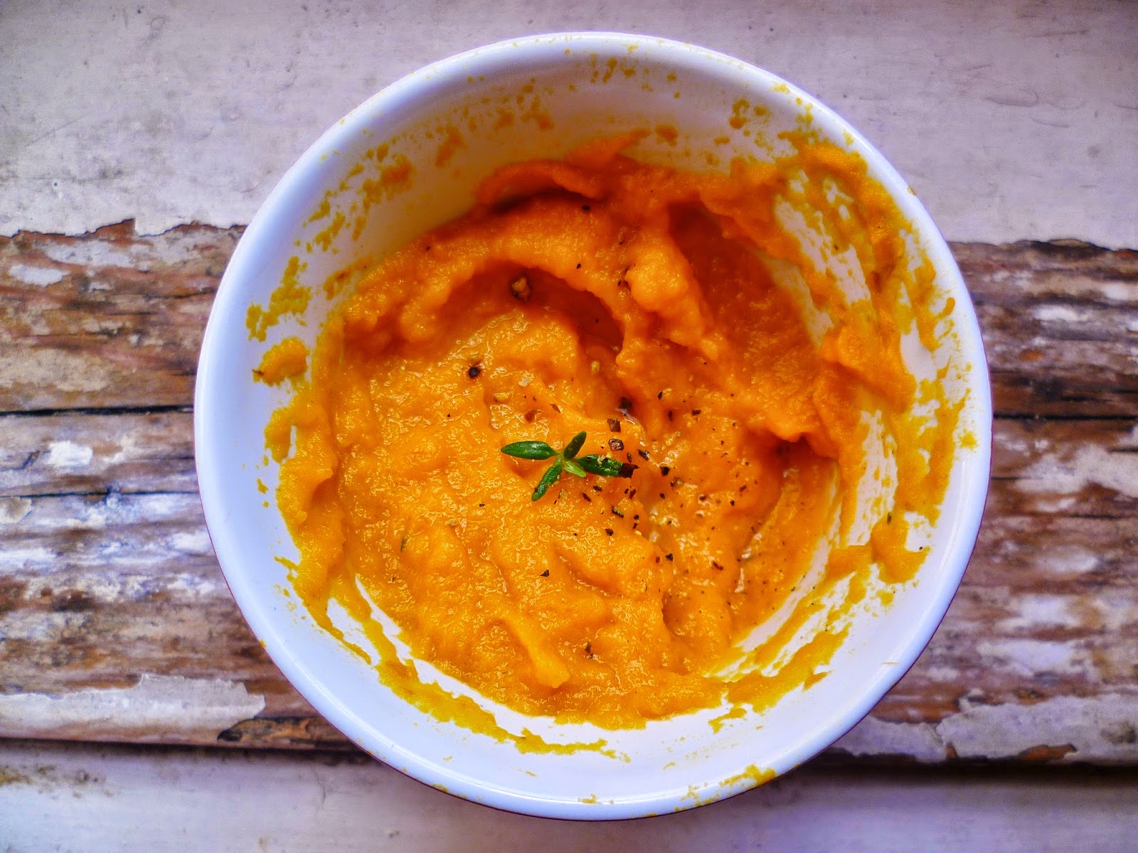 Marmaduke Scarlet a little bit on the side puréed carrots