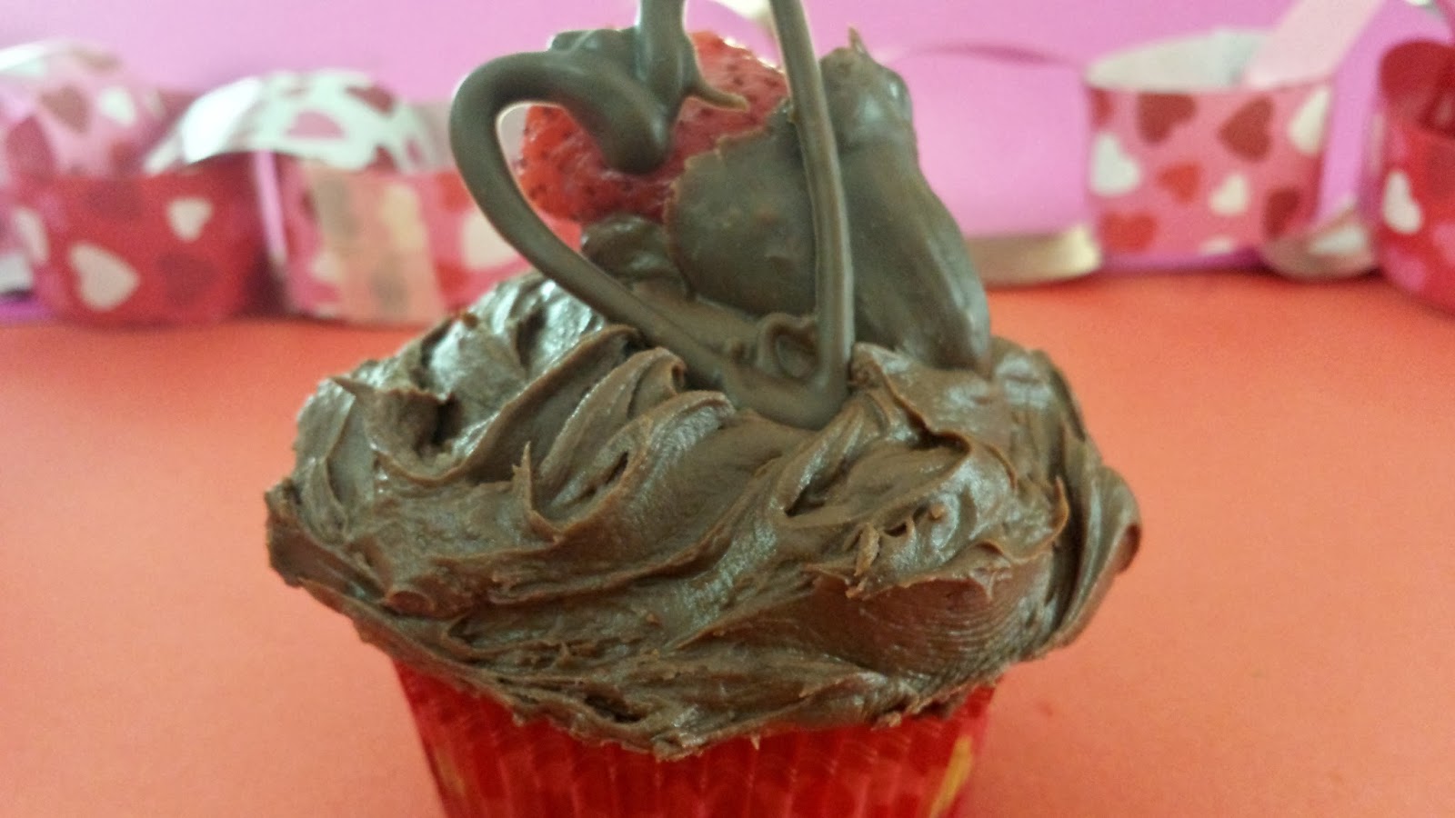 chocolate covered strawberry cupcake