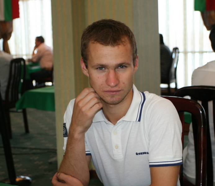 SZACHARNIA 2008 Trzydziestu trzech liderów po trzech rundach w Bawarii