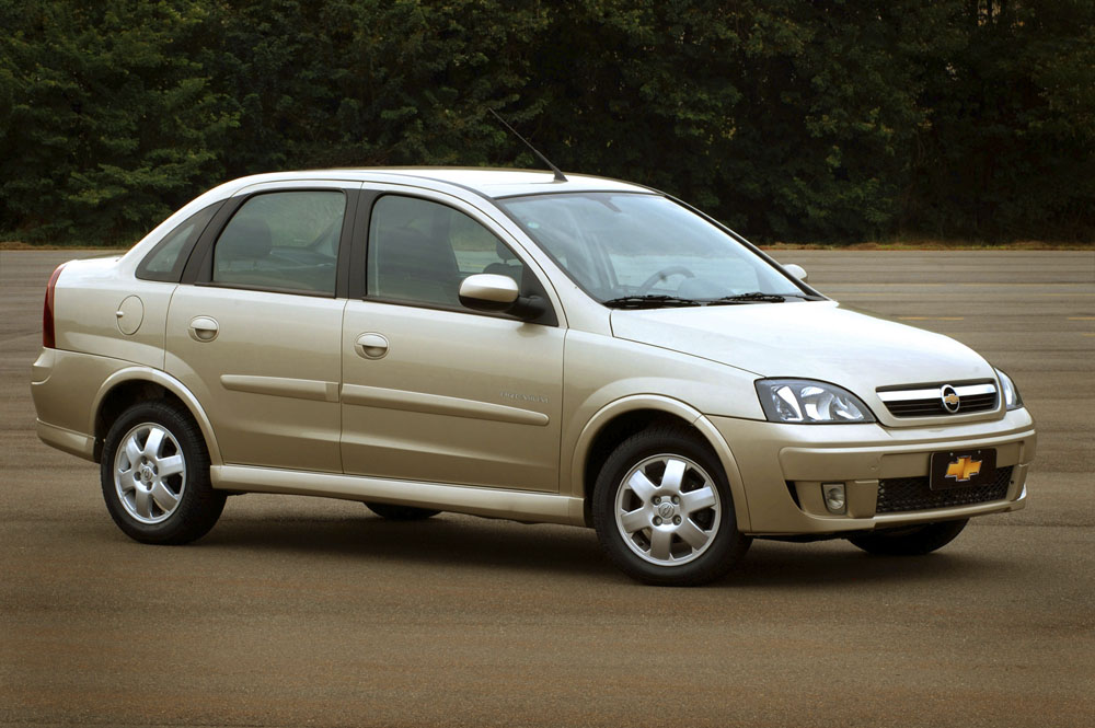 Corsa Sedan