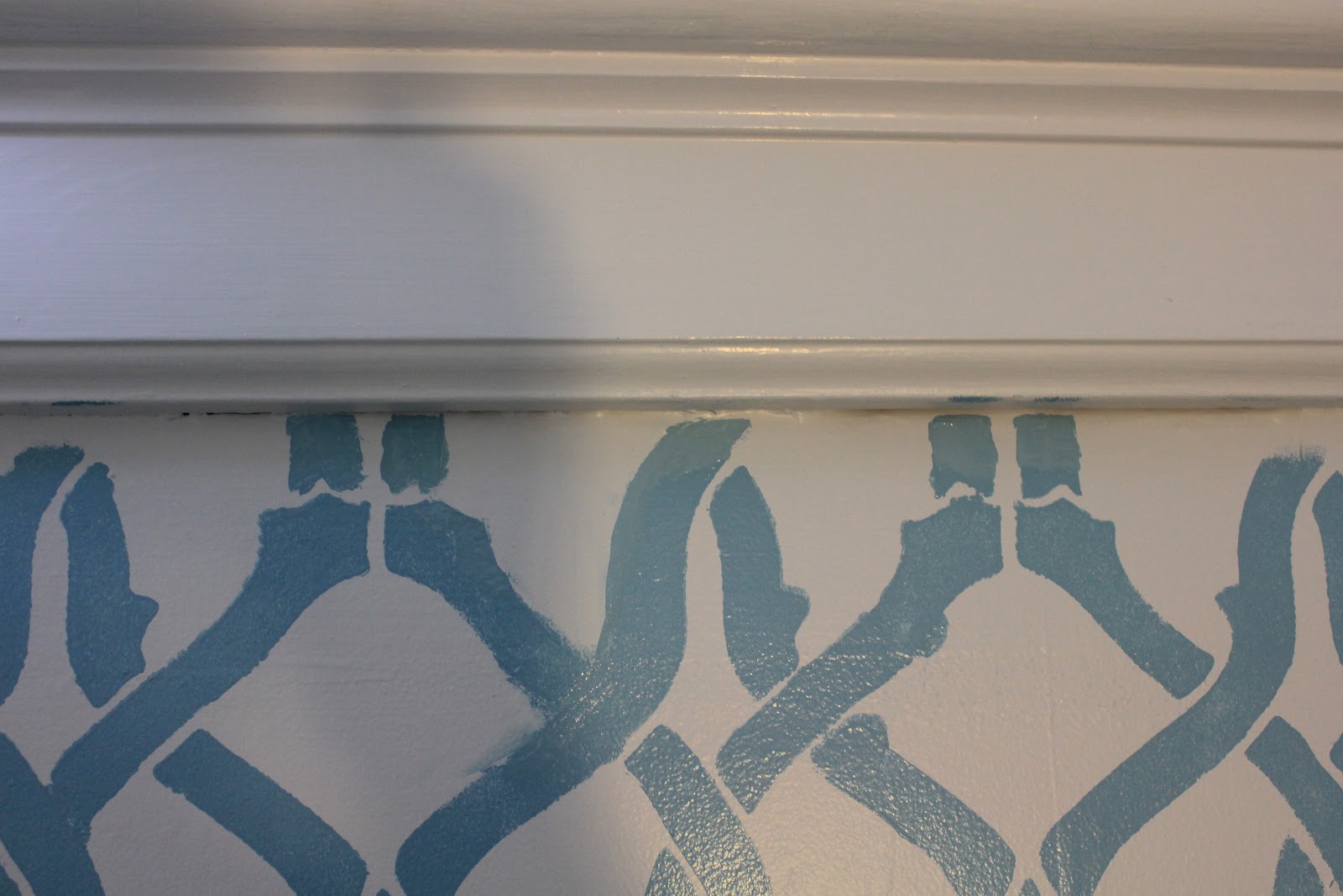 Westhampton DIY How to Stencil a Room / Powder Room Remodel