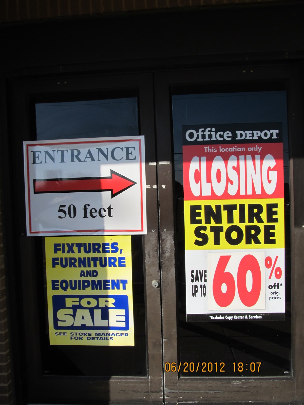 Trip to the Mall Office Depot Closing in Deerfield, Illinois July 2012