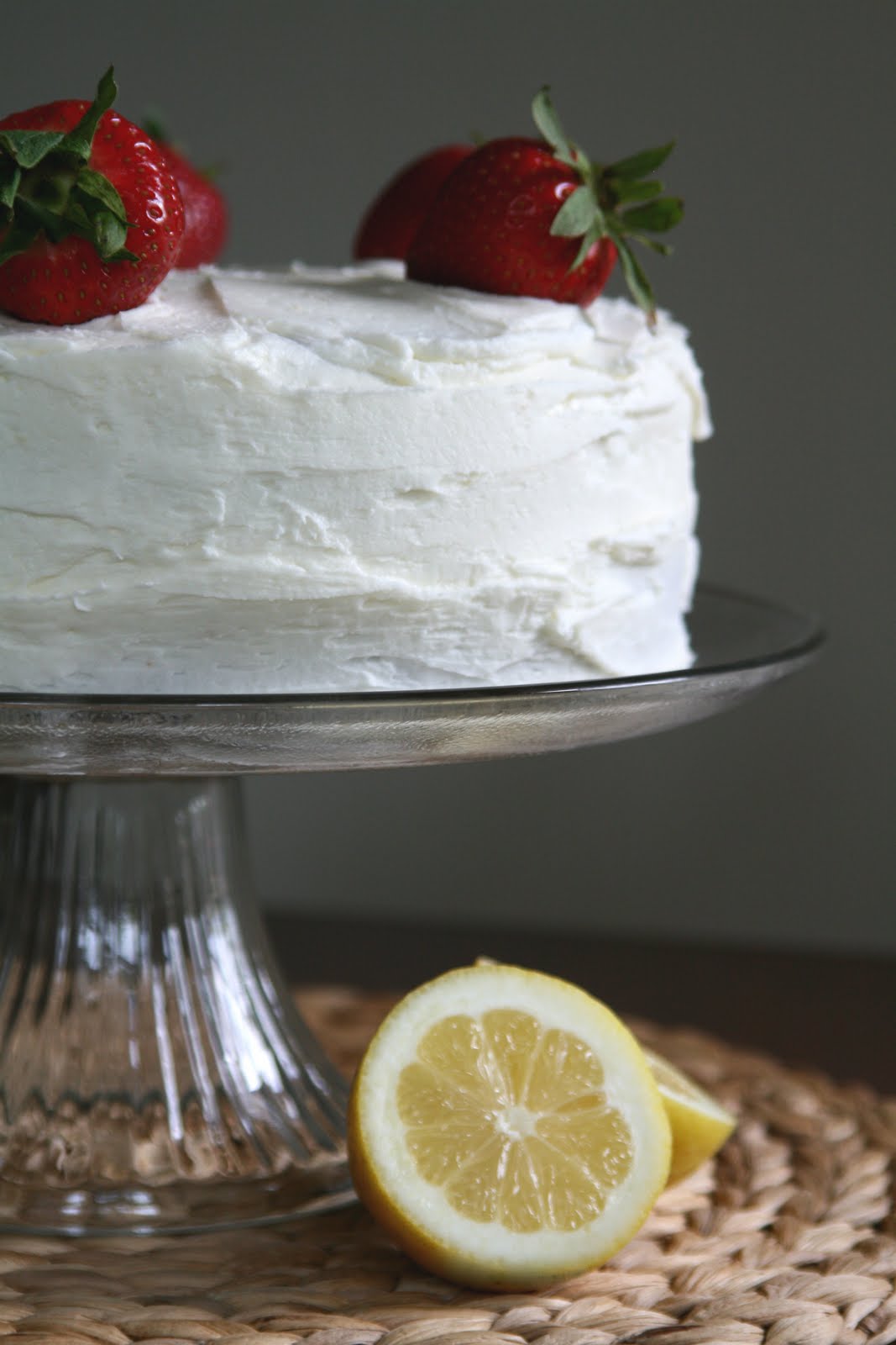 Cook Bake & Decorate Lemon Cake w/a Lemon Frosting