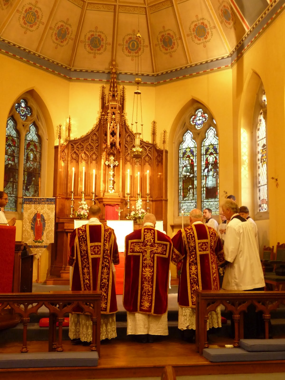 The Latin Mass The Exaltation of the Holy Cross Solemn High Mass at