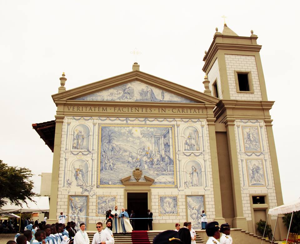 MiL Messainlatino.it Libreville ( Gabon) inaugurata la facciata