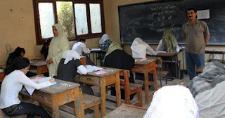 الانتهاء من تصحيح اللغة العربية واللغة الإنجليزية نهاية الاسبوع