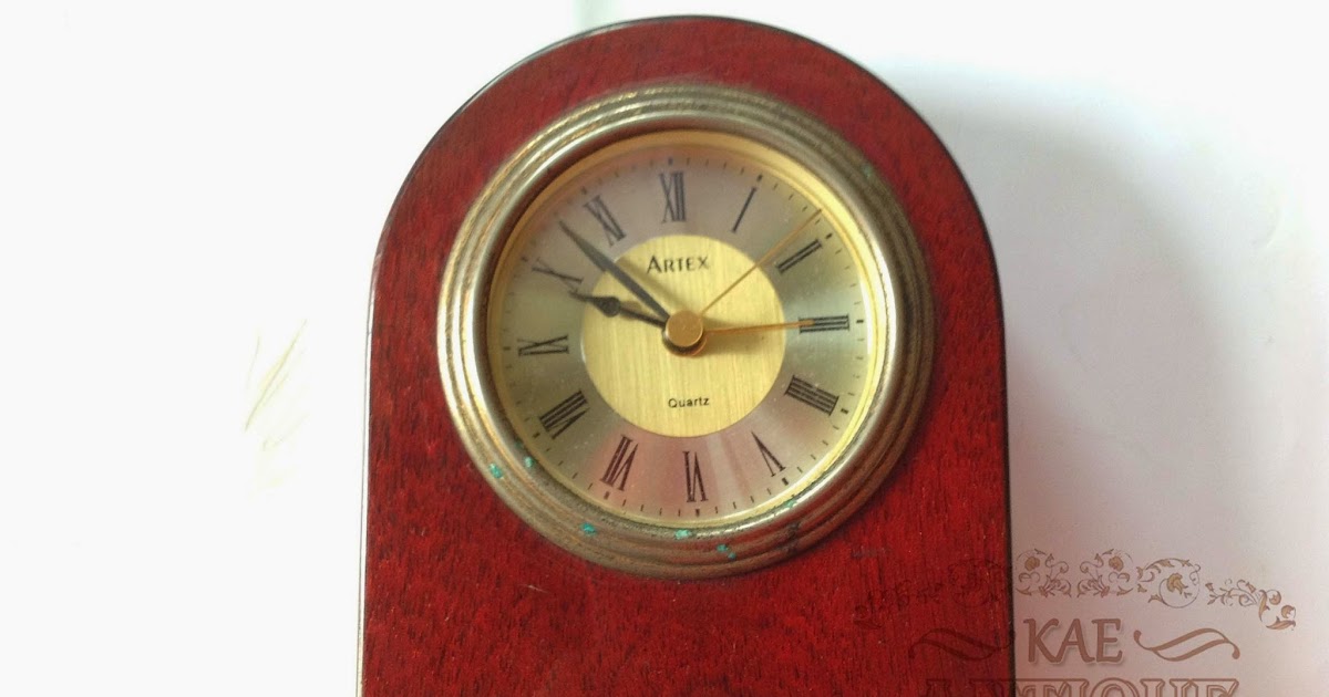 Kae Antique Collection Antique Radio Controlled Artex Mantel Clock