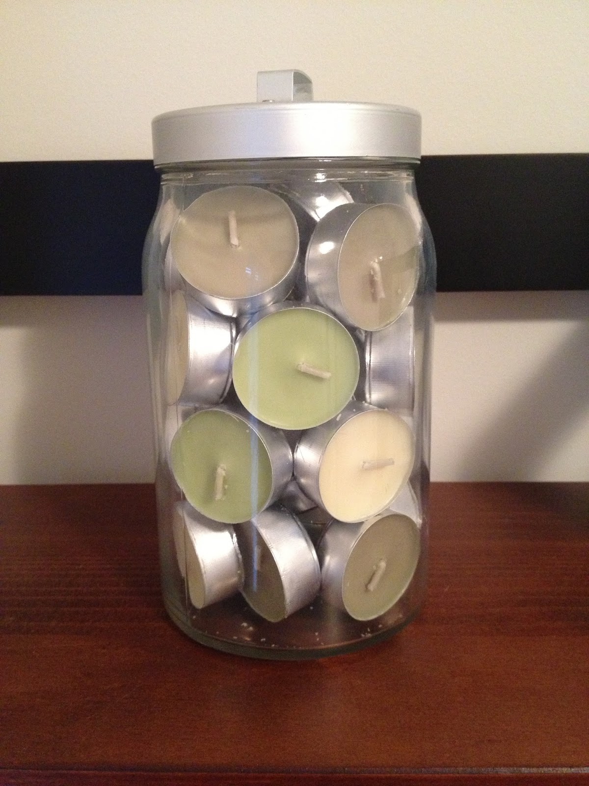 Gray Notes 29 weeks + candles in a jar