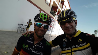 Alejandro Valverde posando con Nuestro amigo y socio del Club, Angel Aznar