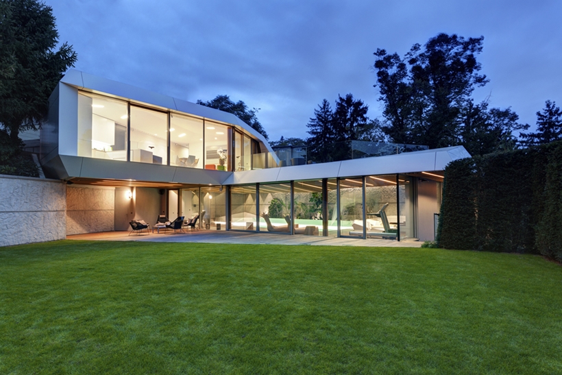 World of Architecture: Ultra Modern House by architekti.sk ...