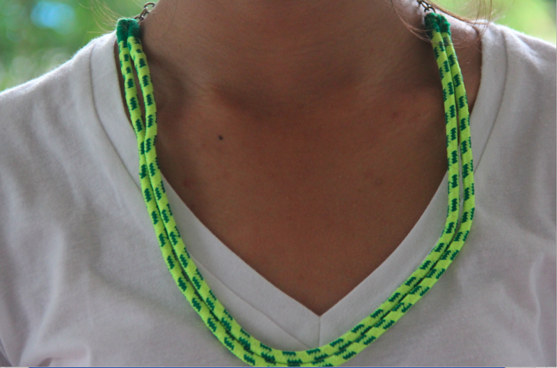 Queen Of Funky DIY DIY Neon Shoelace Necklace