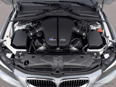 BMW M5 V10 Engine