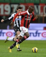 Balotelli mete a los 25" con el Milan Balotelli mete a los 25" con el Milan