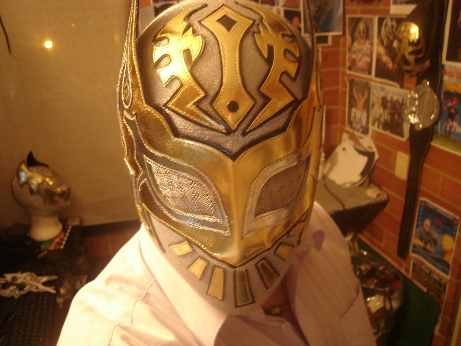Máscara SIN CARA Fabricada por El Dorado & Xtreme Lucha Colombia