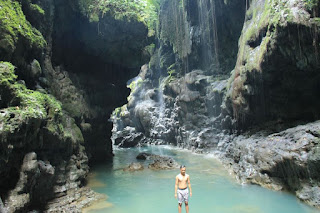 Stalagmit green canyon