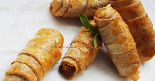Peynirli Hashasli citir Borek Tarifi Yemek Tarifleri