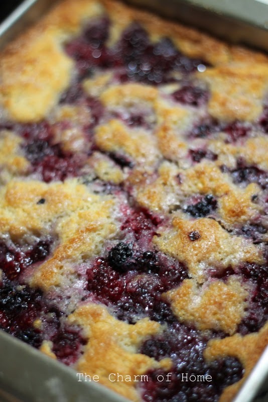 The Charm of Home Traditional Blackberry Cobbler