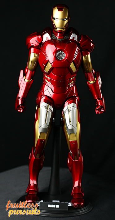 Fruitless Pursuits Review Hot Toys Iron Man Mark Vii 1 6th Scale Collectible Figure