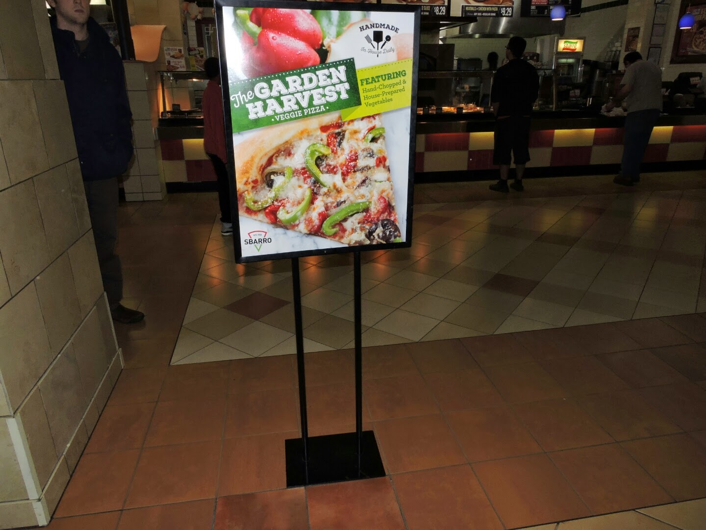 Sbarro's Garden Harvest Veggie Pizza Review
