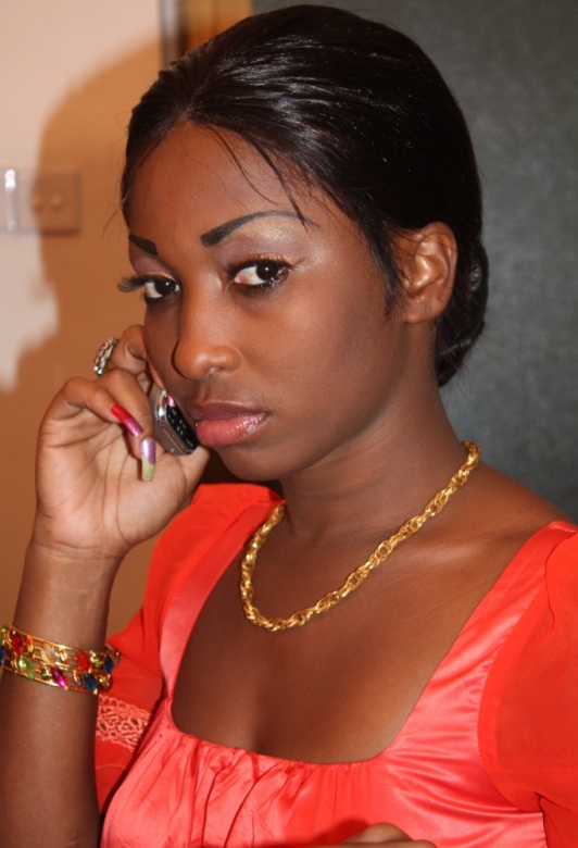 WEMA NA ANTY EZEKIEL WAOMBA RADHI MASHABIKI KWA PICHA ZAO CHAFU ZA