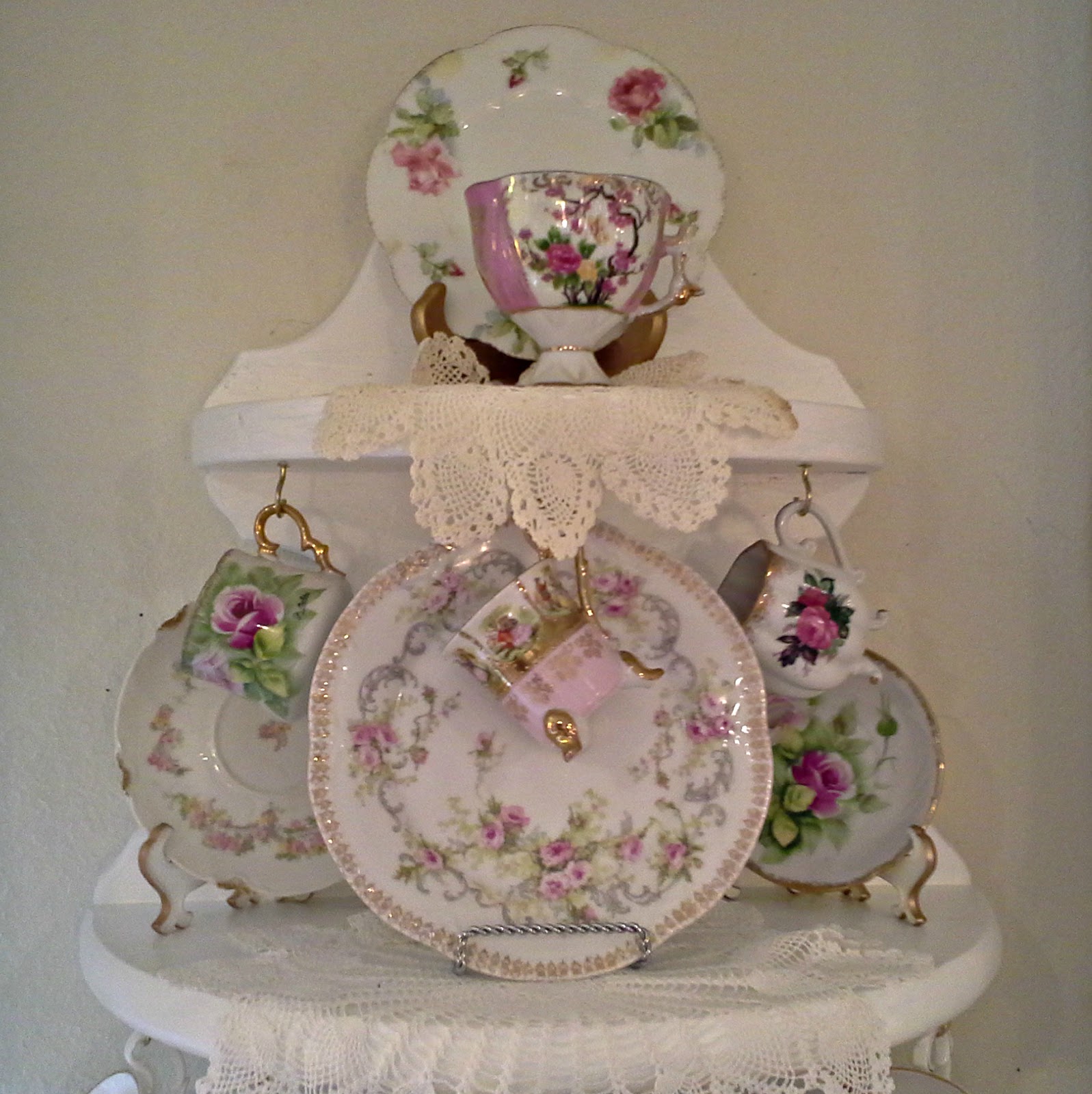 Penny's Vintage Home Tea Cup Shelf