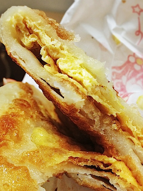 師大小吃新鮮貨~帥哥正妹【蛋餅捲】