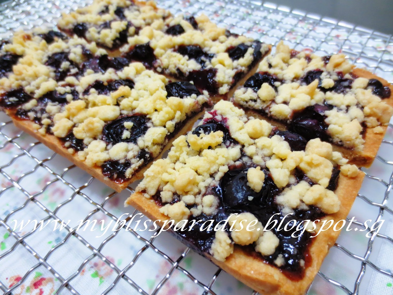 http://myblissparadise.blogspot.sg/2014/06/four-berries-crumble-tarts-27-jun-14.html