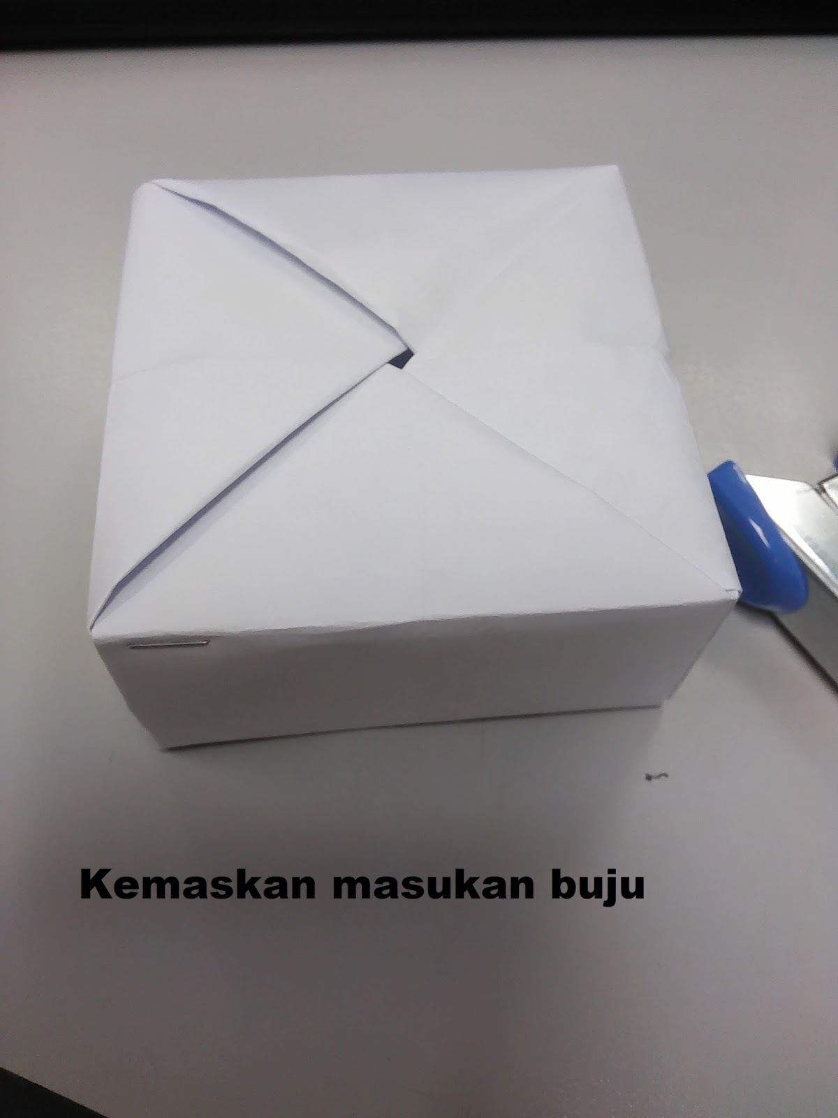 Tutorial Cara Buat Kotak Dengan Menggunakan Sehelai Kertas A4 Yang Comel