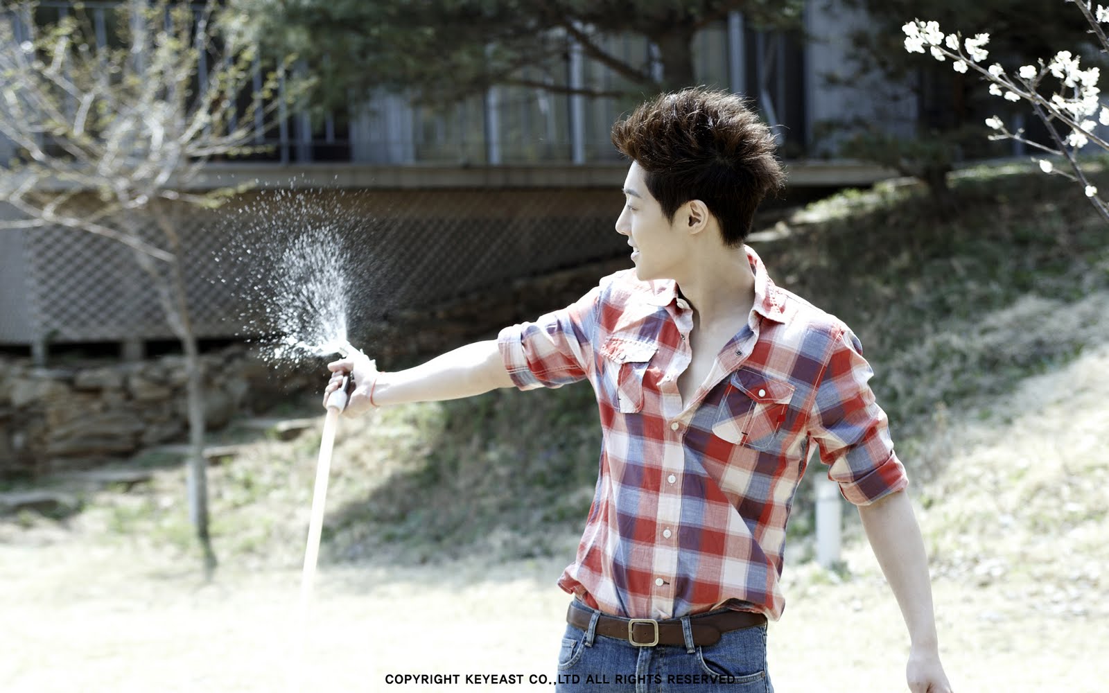 Only Kim Hyun Joong: Kim Hyun Joong Wallpapers from HYUN-JOONG.COM