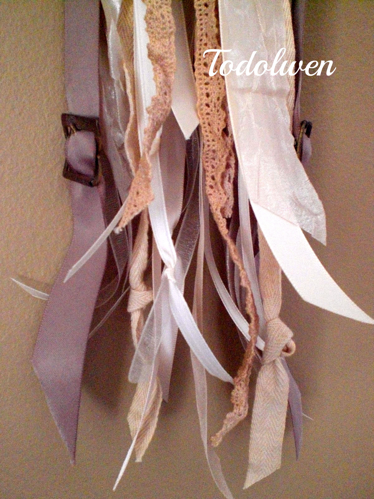 Todolwen Ribbon and Lace Tassel Tutorial