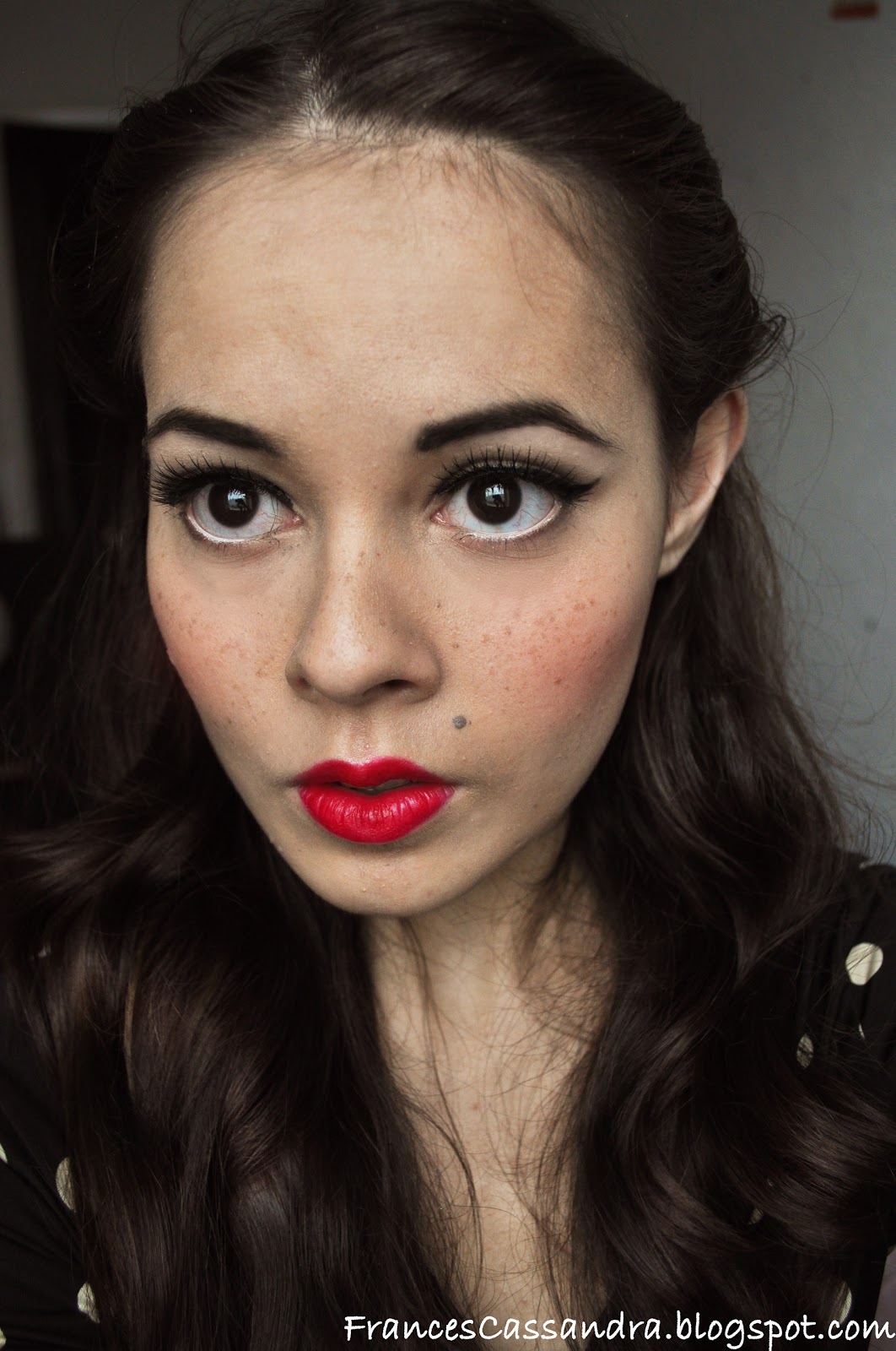 Glitter is my Crack: Pin Up Makeup look for photo shoot 